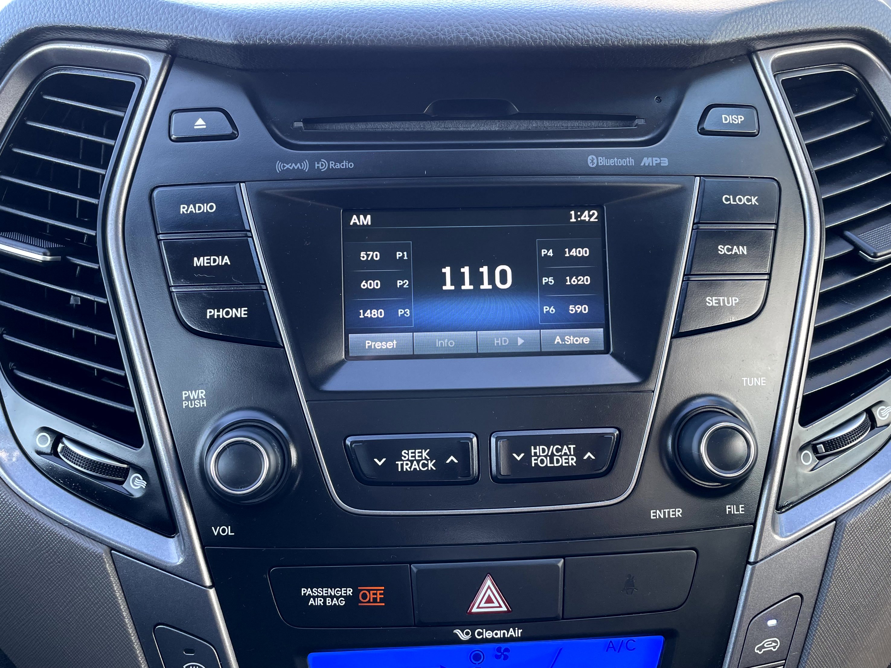 Used 2014 Hyundai Santa Fe Limited image 14