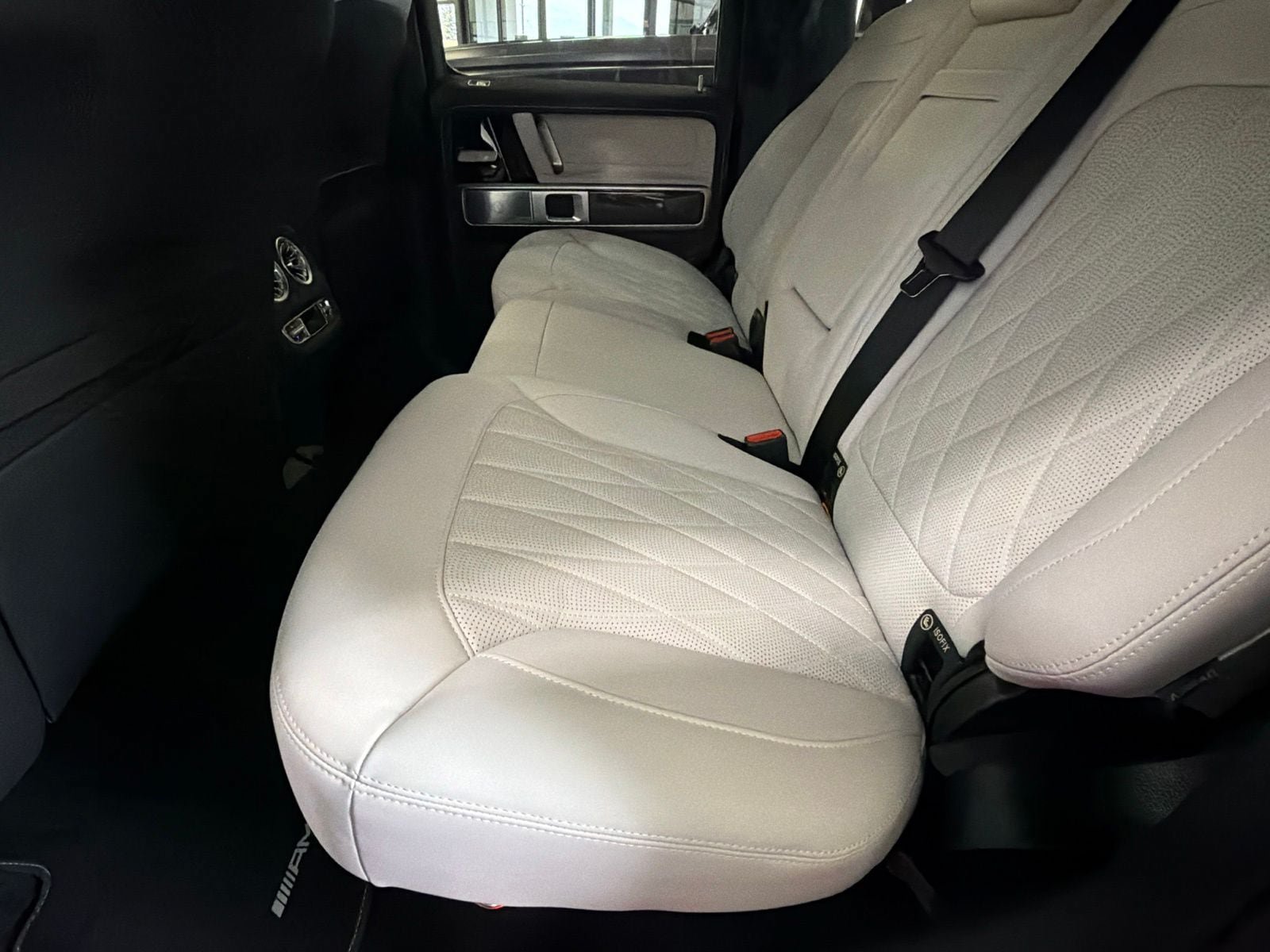 New 2027 Mercedes-Benz G 63 AMG 4MATIC image 20