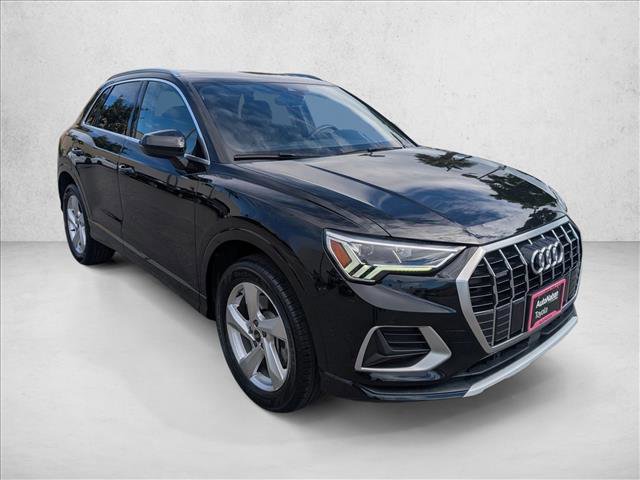 Used 2021 Audi Q3 2.0T Premium Plus w/ Premium Plus Package AWD/4WD image 3