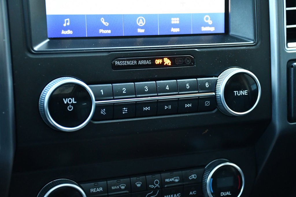 Used 2021 Ford Expedition Max Platinum image 32