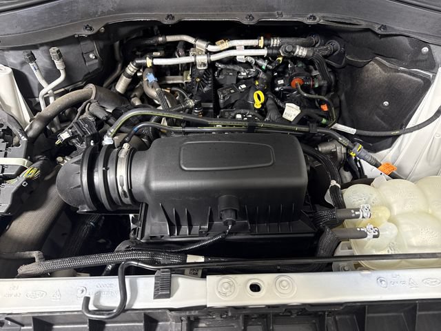 Used 2021 Ford Explorer XLT AWD/4WD image 71