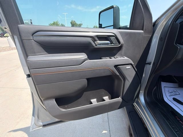 Certified 2025 GMC Sierra 2500 AT4 w/ AT4 Preferred Package AWD/4WD image 10
