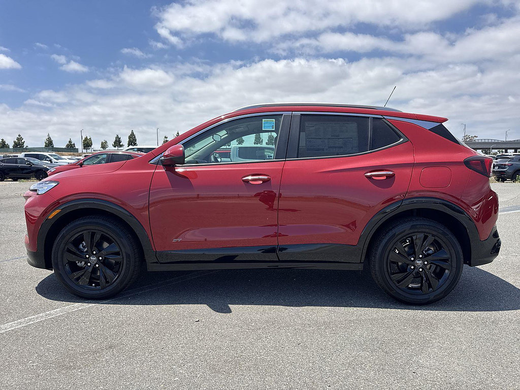 New 2026 Buick Encore GX Sport Touring FWD image 5