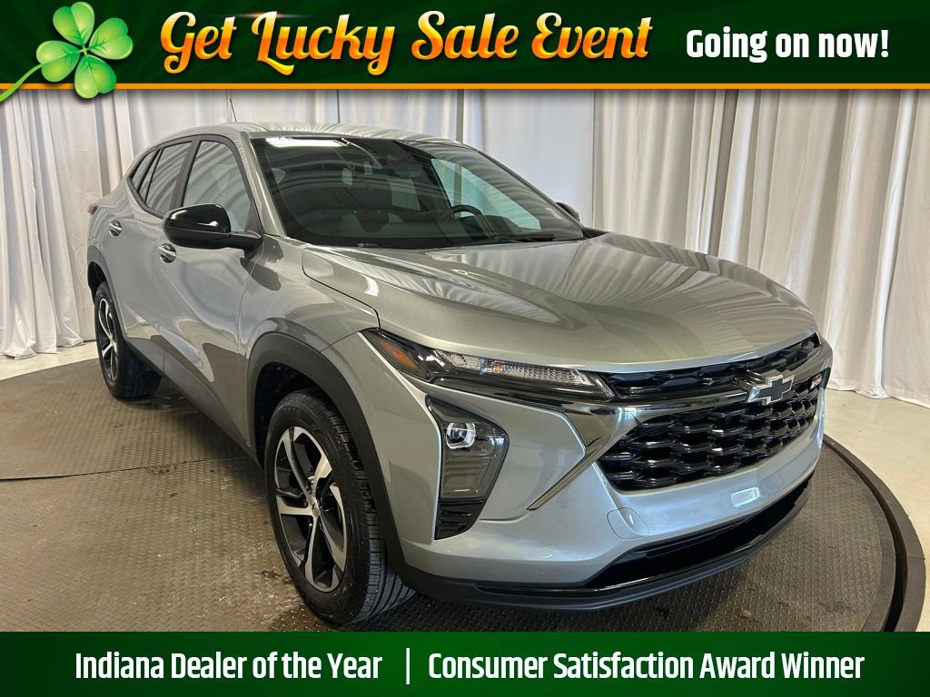 Used 2024 Chevrolet Trax RS w/ Driver Confidence Package video 1