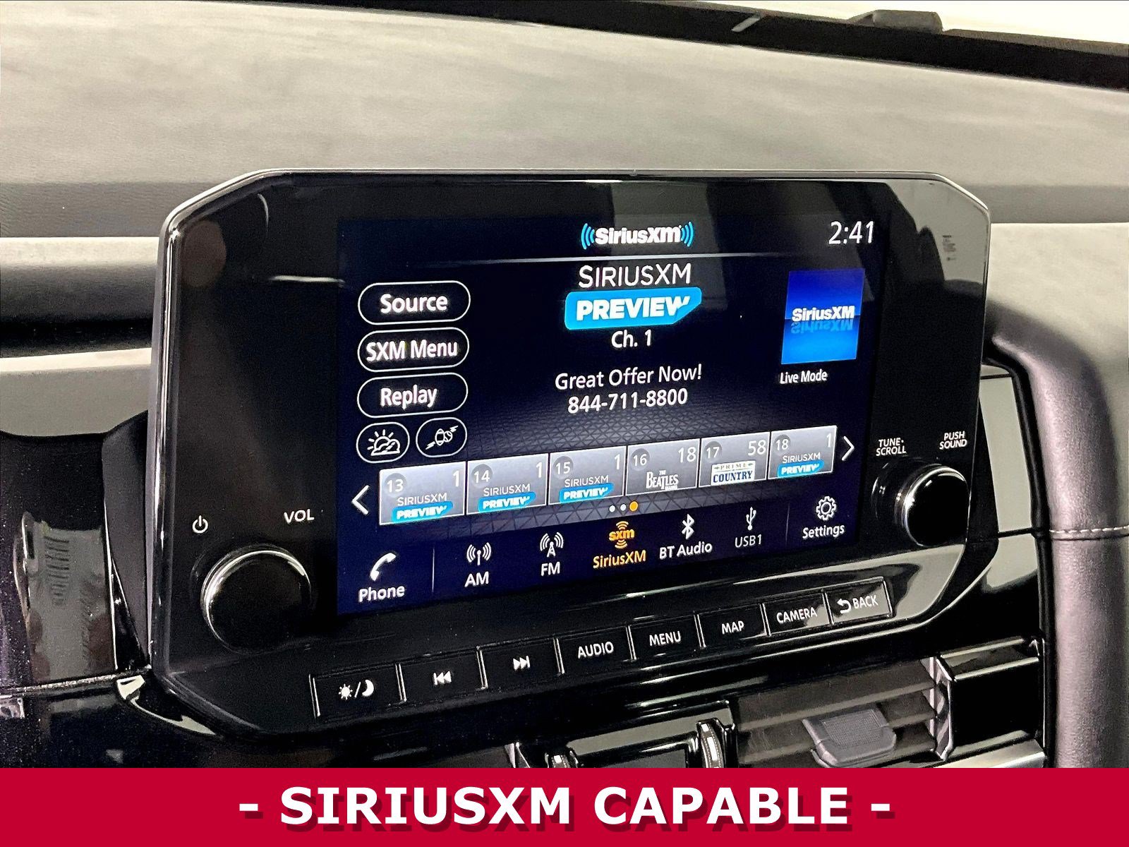 Used 2024 Nissan Pathfinder SL AWD/4WD image 39