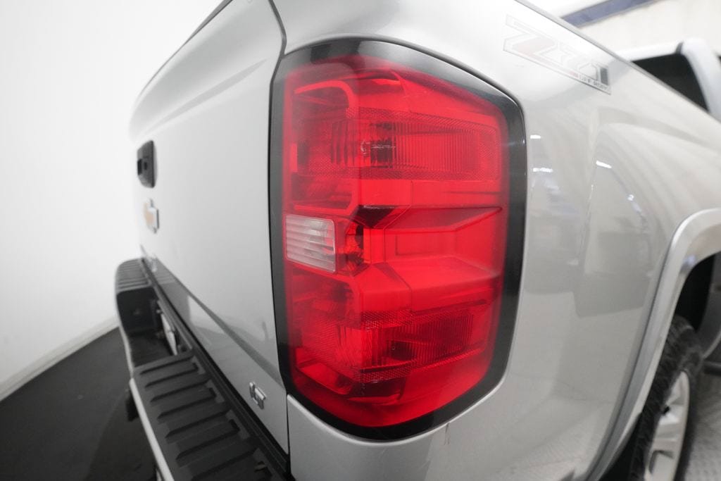 Used 2016 Chevrolet Silverado 1500 LT w/ All Star Edition AWD/4WD image 28