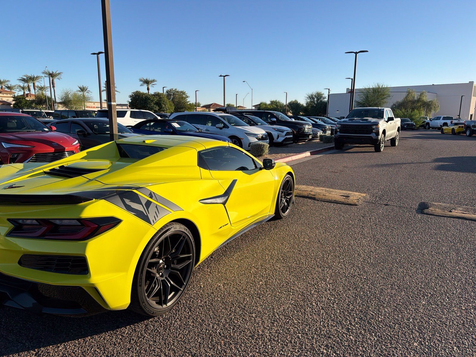 Used 2023 Chevrolet Corvette Z06 RWD image 8
