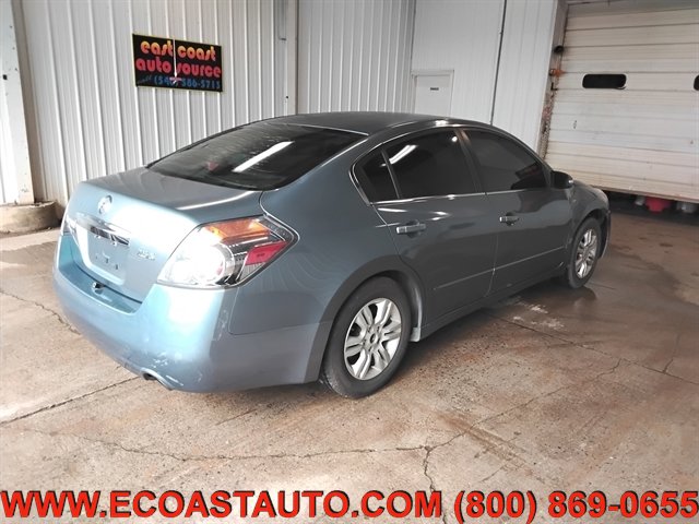 Used 2010 Nissan Altima 2.5 S w/ Convenience Plus Pkg image 3
