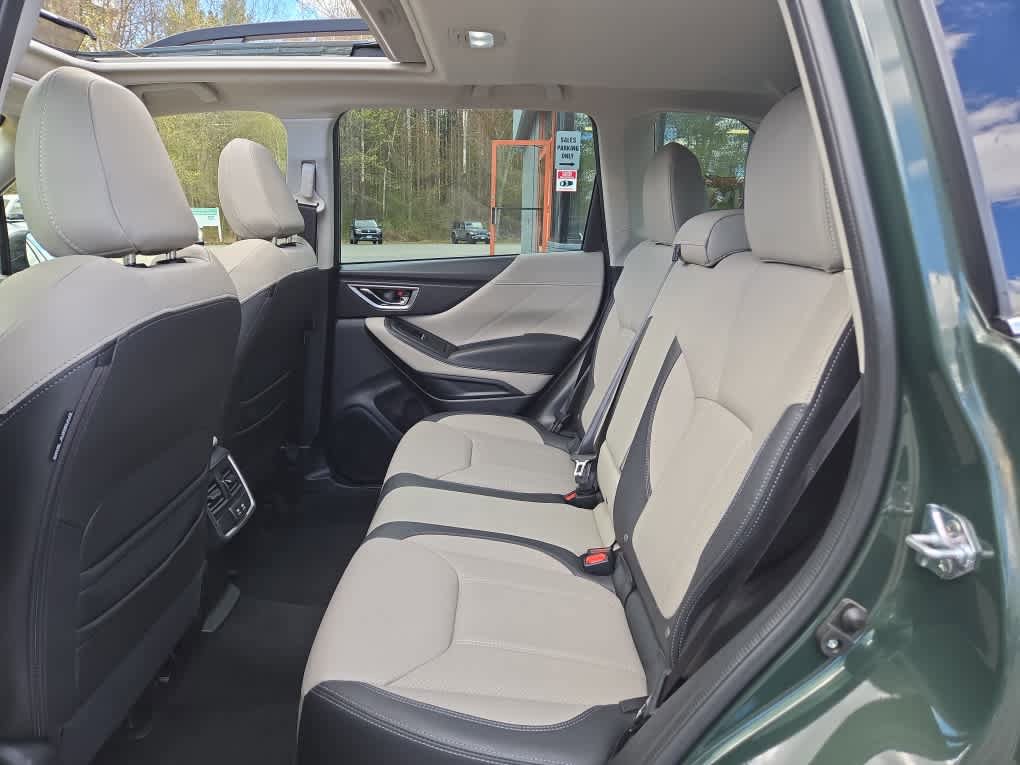 Used 2023 Subaru Forester Limited AWD/4WD image 34