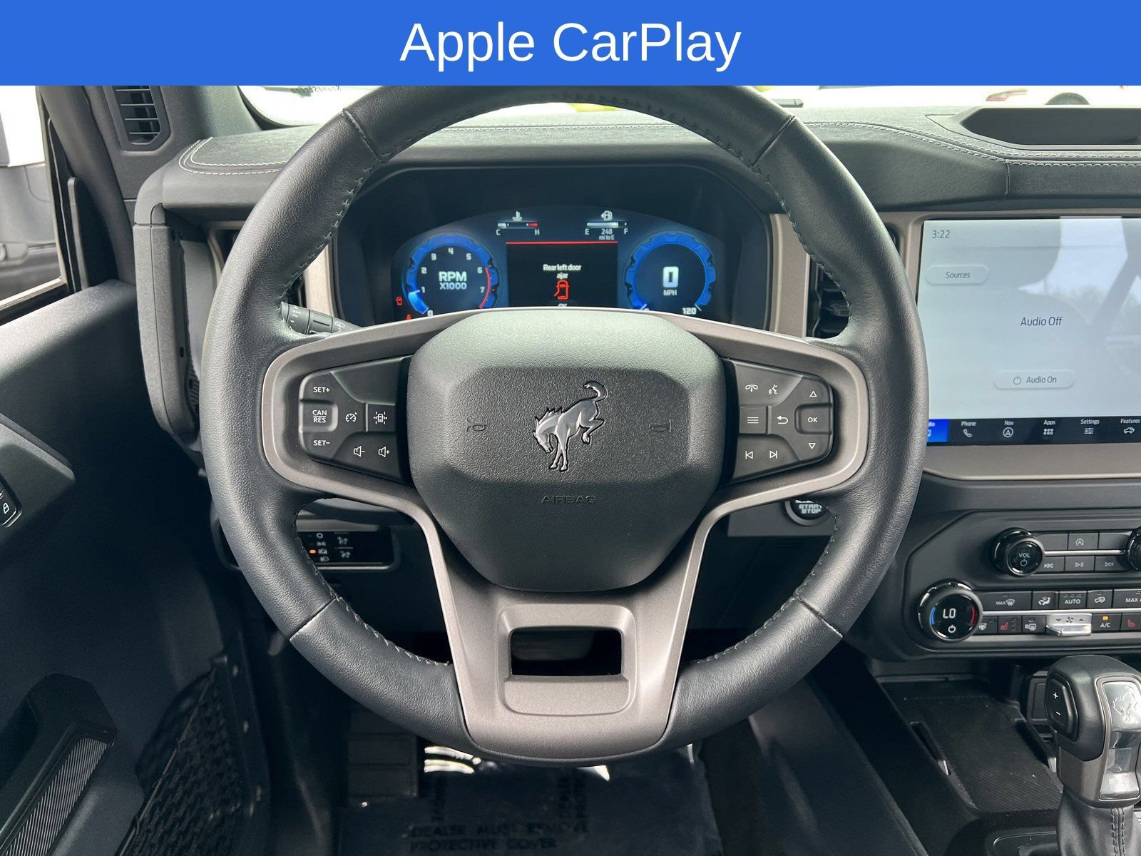 Used 2025 Ford Bronco Outer Banks AWD/4WD image 10