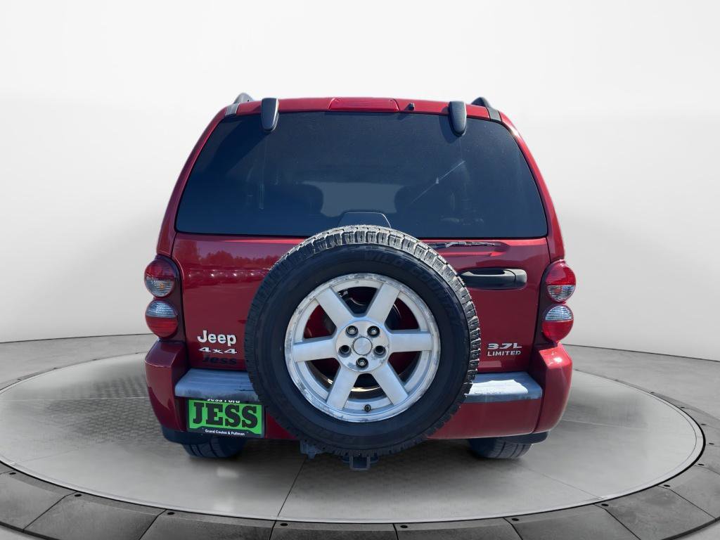 Used 2005 Jeep Liberty Limited AWD/4WD image 8