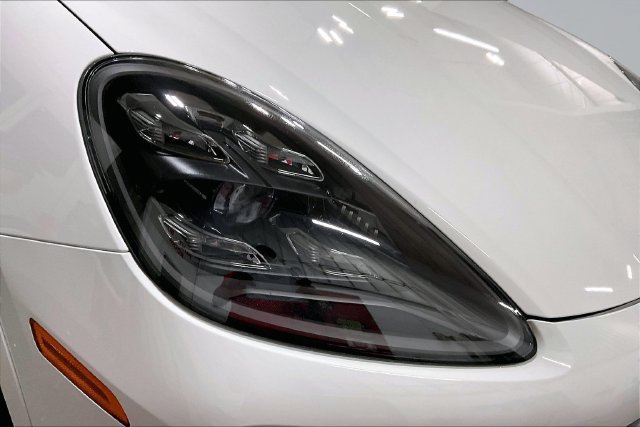 Used 2023 Porsche Cayenne S Platinum AWD/4WD image 29