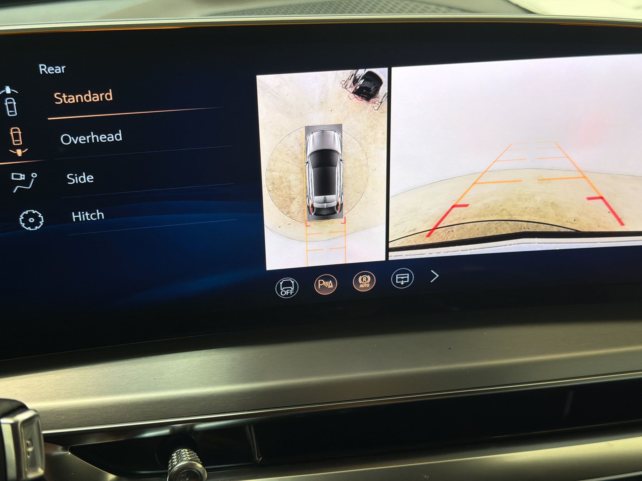 New 2026 Cadillac Lyriq Sport AWD/4WD image 24