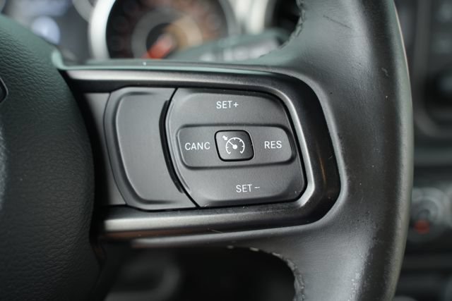 Used 2019 Jeep Wrangler Unlimited Sport S AWD/4WD image 32
