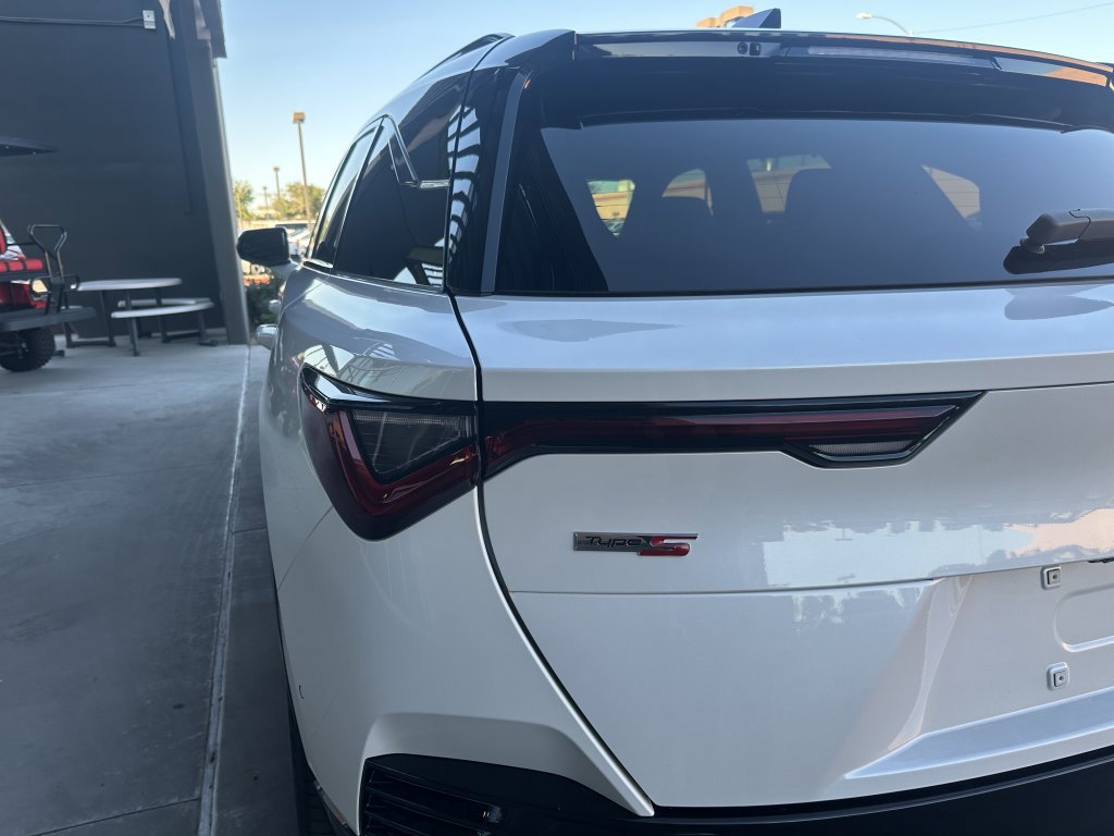 Used 2024 Acura ZDX Type S image 13