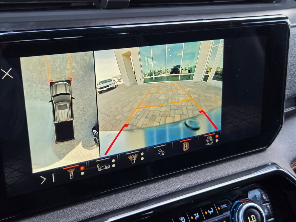 Used 2025 GMC Sierra 1500 AT4 w/ AT4 Premium Package image 35