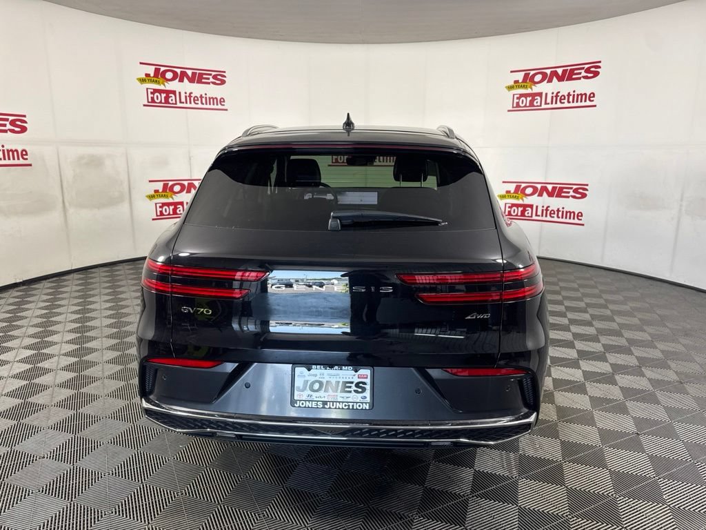 New 2026 Genesis GV70 2.5T AWD/4WD image 13