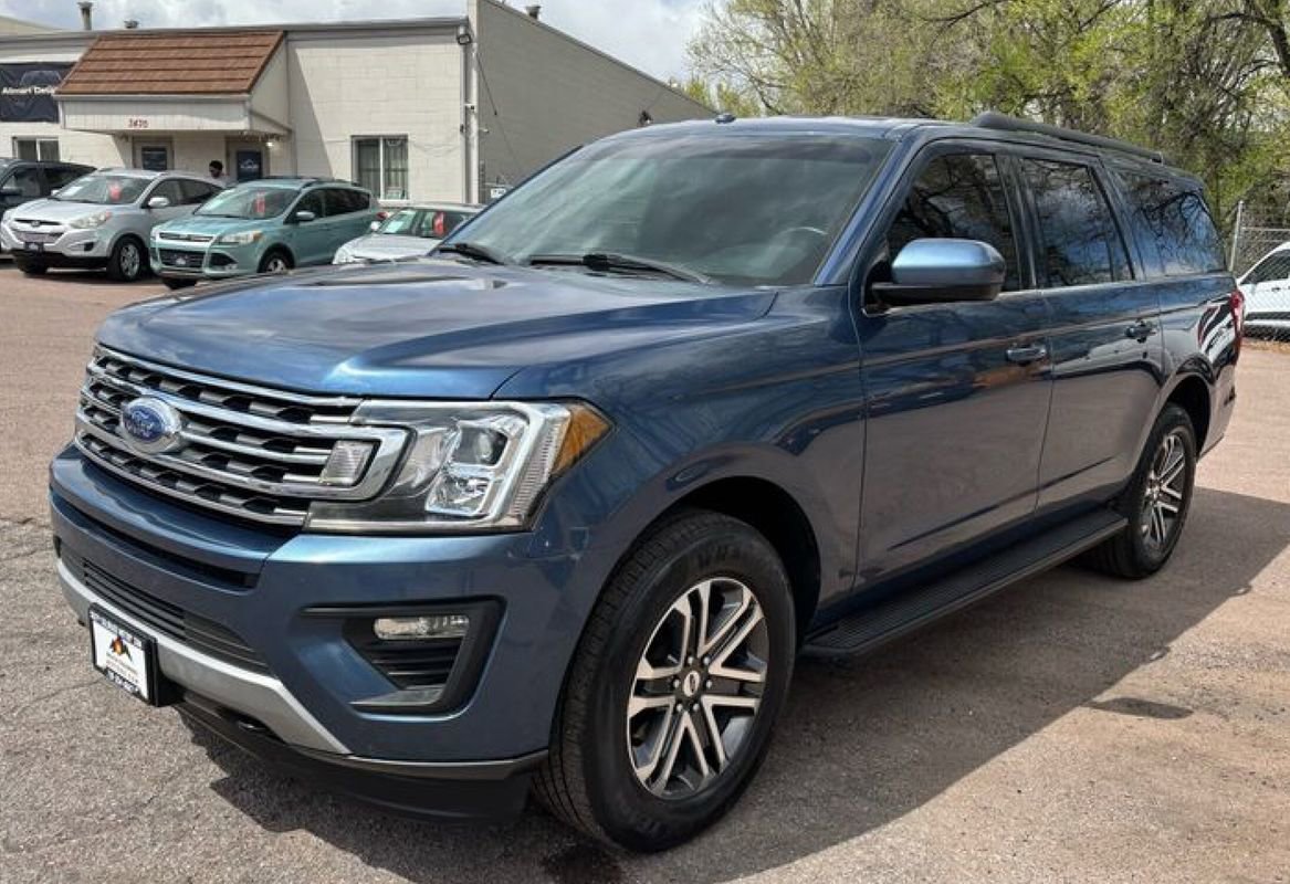 Used 2019 Ford Expedition Max XLT image 3