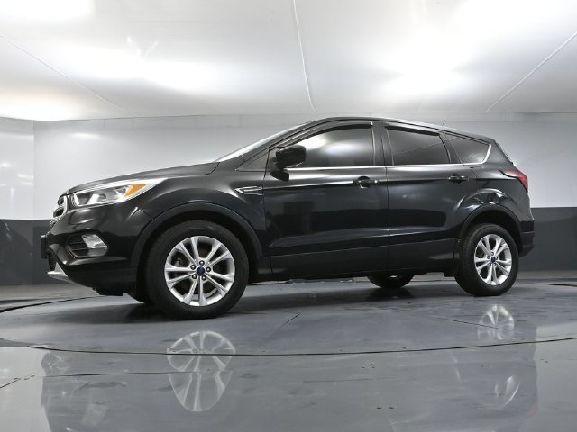 Used 2019 Ford Escape SE FWD image 43