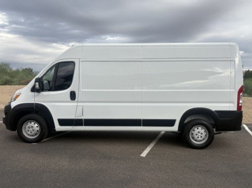 Used 2023 RAM ProMaster 2500 w/ Convenience Group FWD image 3