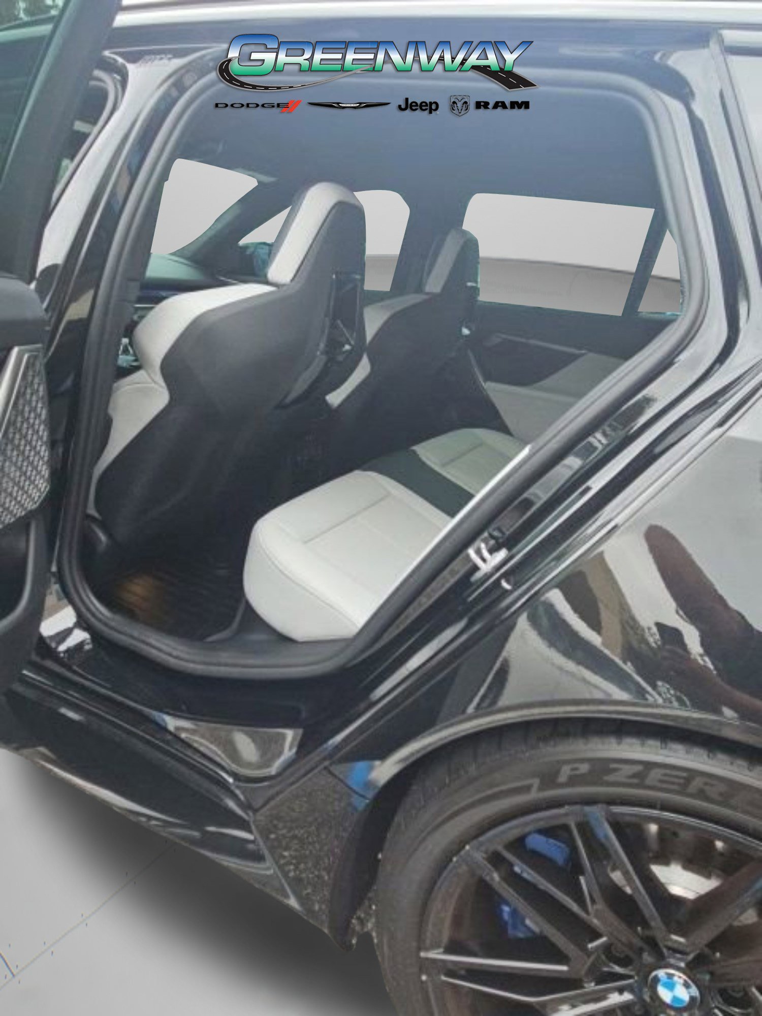 Used 2026 BMW M5 Touring AWD/4WD image 27