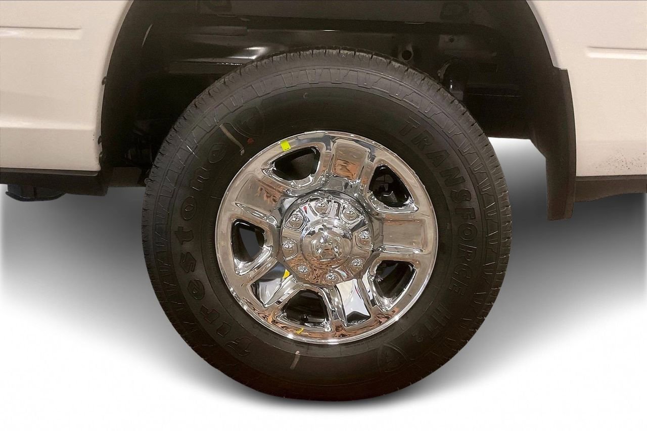 New 2026 RAM 2500 Tradesman w/ Chrome Appearance Group image 28