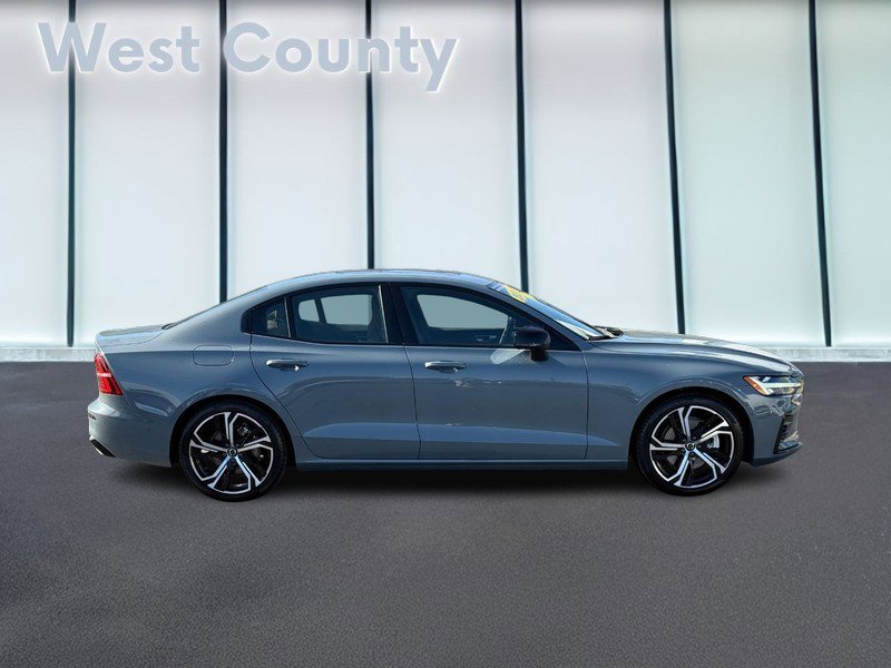 Certified 2024 Volvo S60 B5 Ultimate image 2
