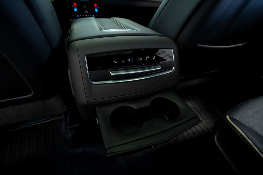 Used 2025 Cadillac Escalade Premium Luxury w/ LPO, Floor Liner Package RWD image 48