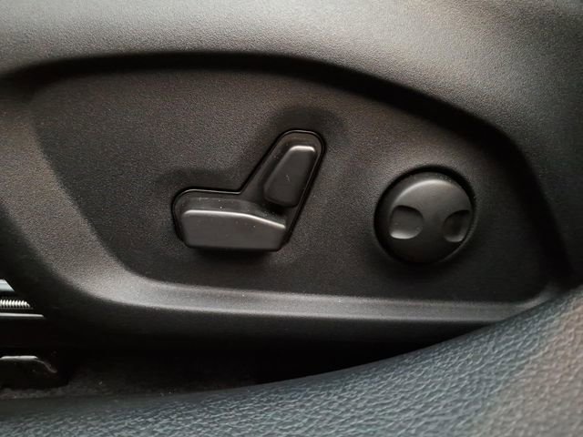 New 2026 Jeep Compass Limited image 15