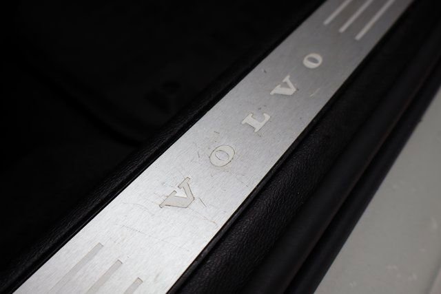 Used 2021 Volvo V60 T5 Cross Country w/ Climate Package image 46