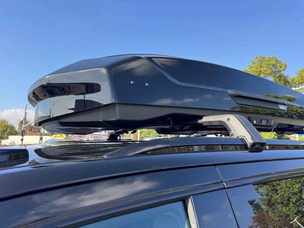 New 2026 Chevrolet Suburban RST w/ Adventure Package 2 - Box RWD image 17