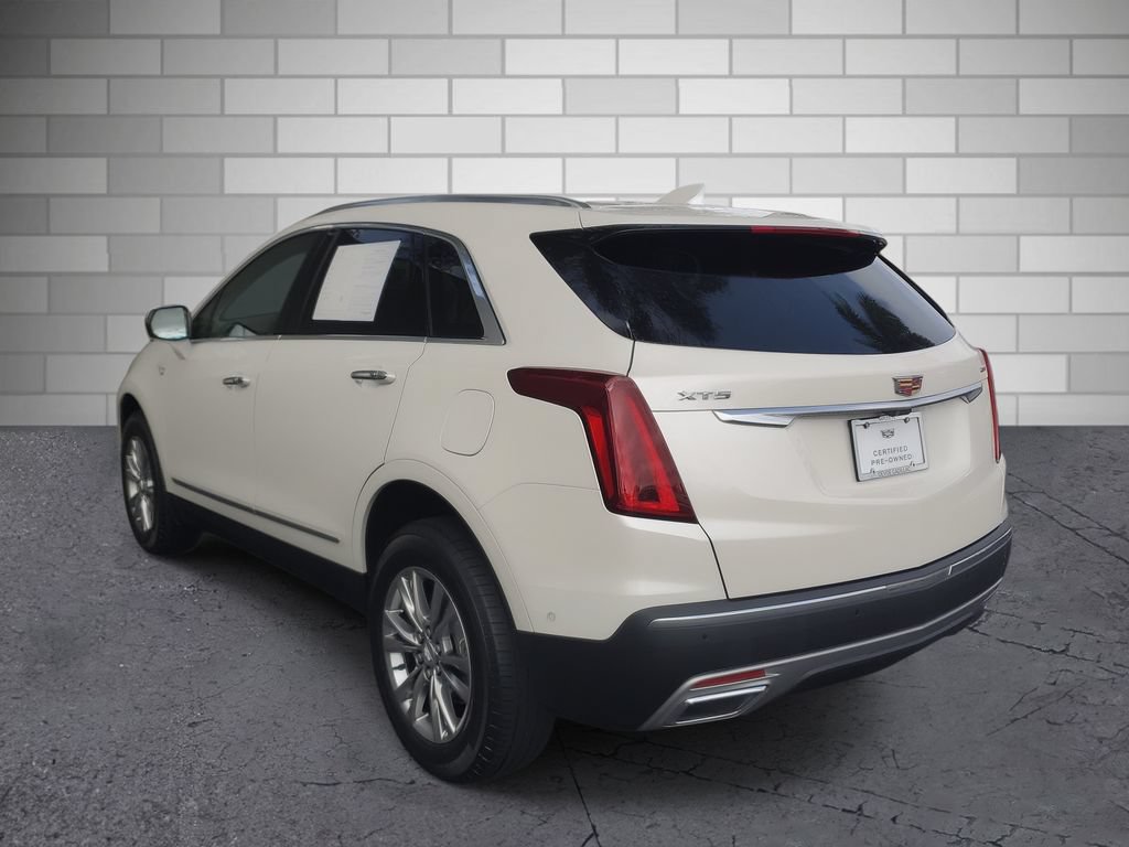 Certified 2023 Cadillac XT5 Premium Luxury w/ Technology Package FWD image 3
