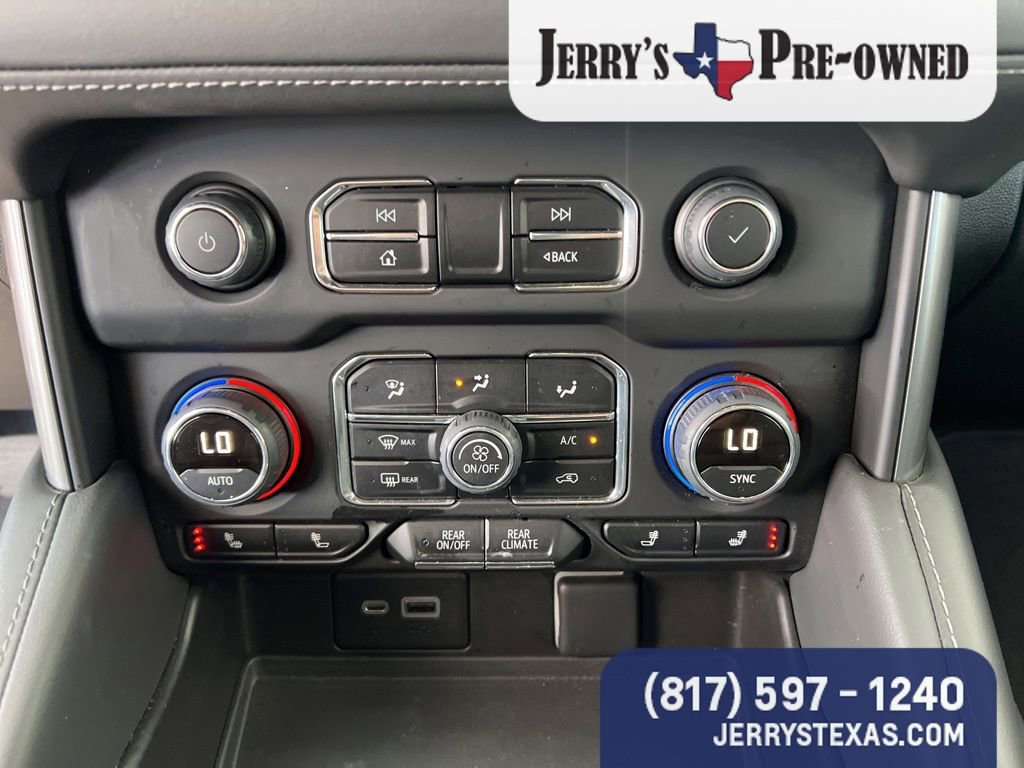 Used 2022 Chevrolet Suburban Z71 AWD/4WD image 12