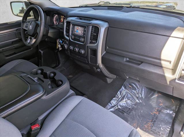 Used 2021 RAM 1500 Classic SLT image 19