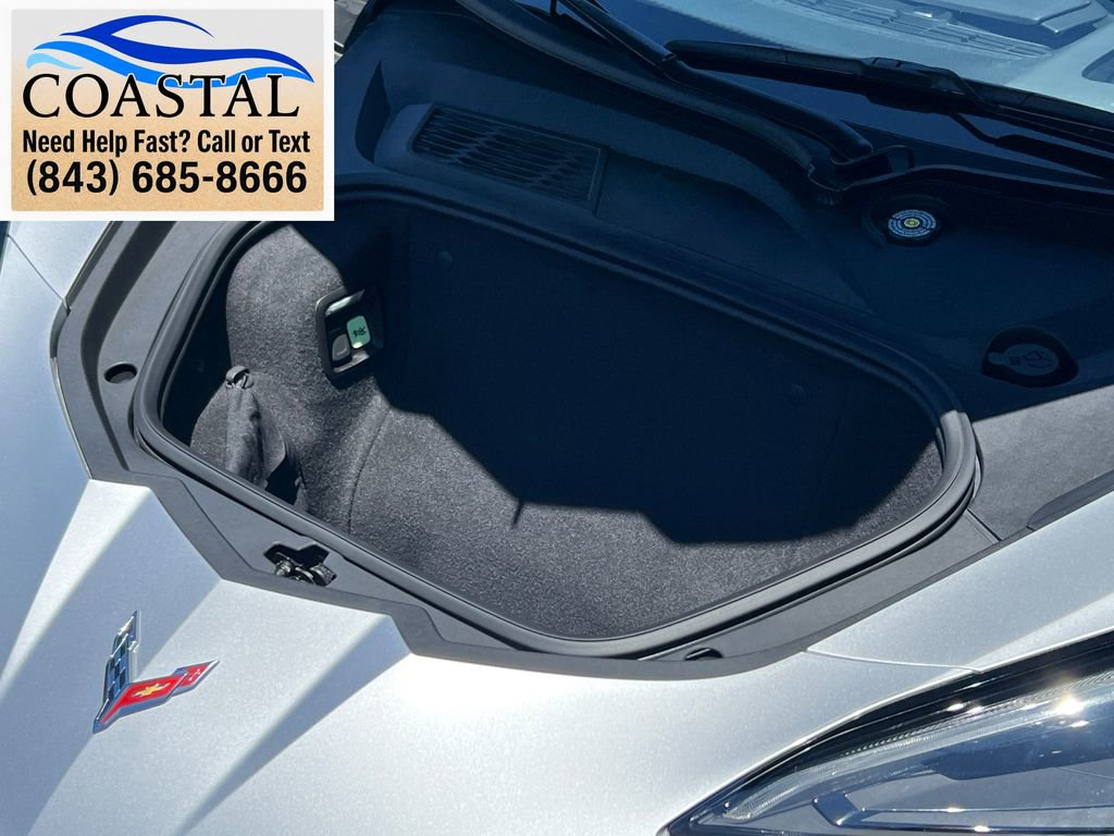 Used 2020 Chevrolet Corvette Stingray Premium Cpe w/ 3LT Preferred Equipment Group RWD image 24