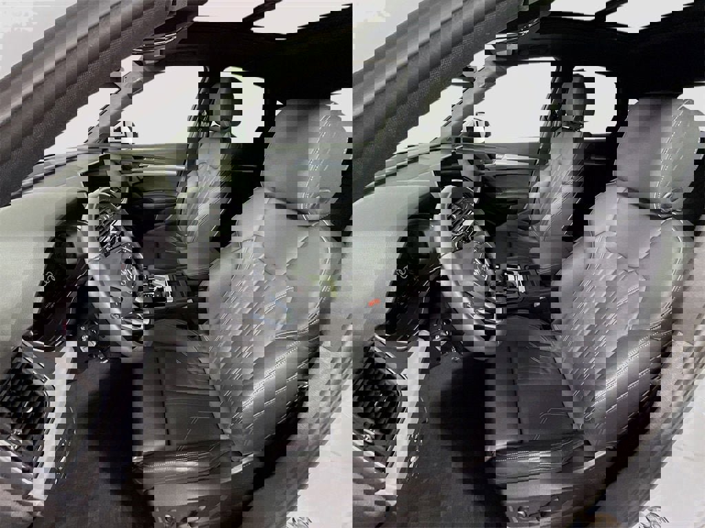 Used 2022 Audi Q5 2.0T Premium Plus w/ Premium Plus Package image 16