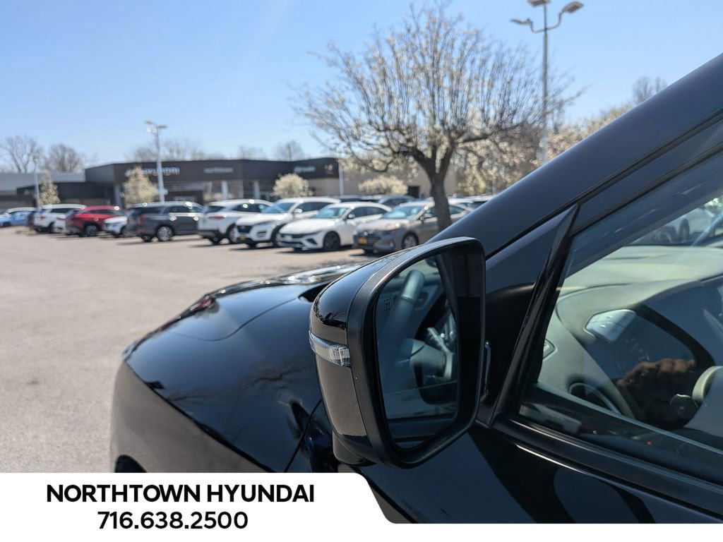 Used 2019 Nissan Pathfinder SL AWD/4WD image 44