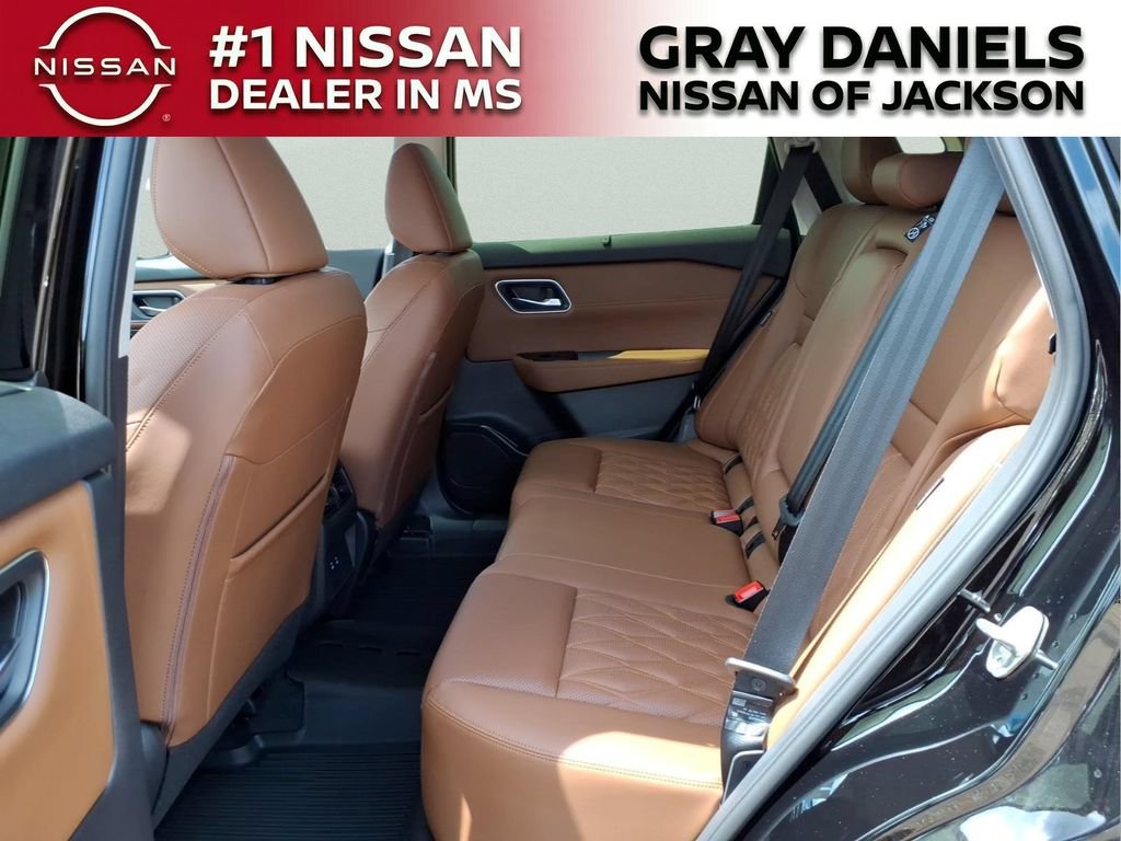 New 2026 Nissan Rogue Platinum AWD/4WD image 25