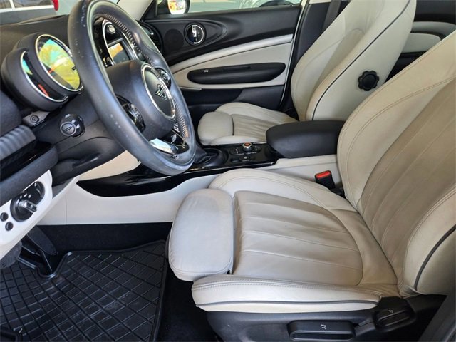 Used 2019 MINI Cooper Clubman Signature image 17