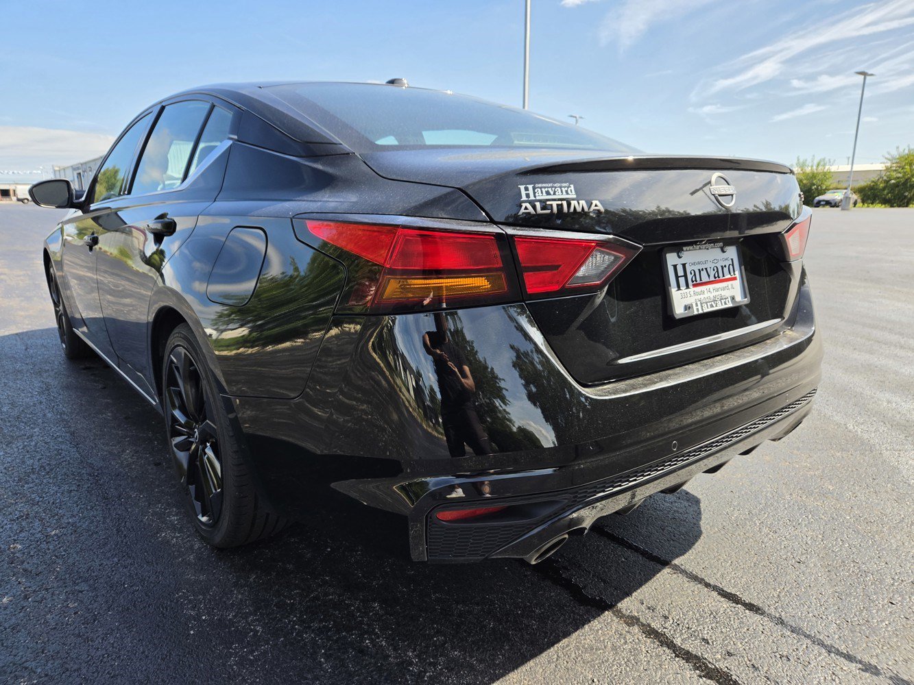 Used 2024 Nissan Altima 2.5 SR FWD image 37