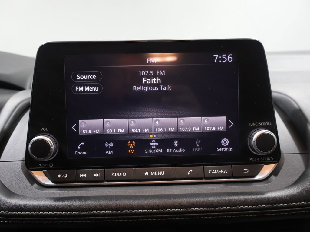 Used 2024 Nissan Rogue SV image 26