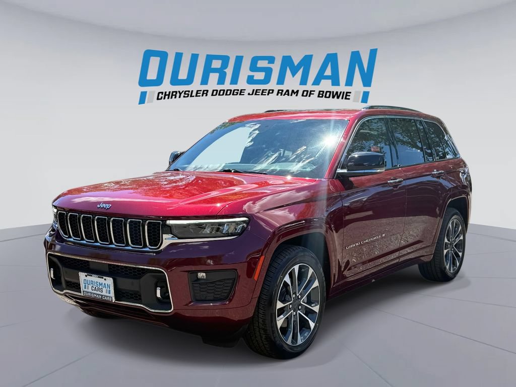 Used 2023 Jeep Grand Cherokee Overland AWD/4WD image 5