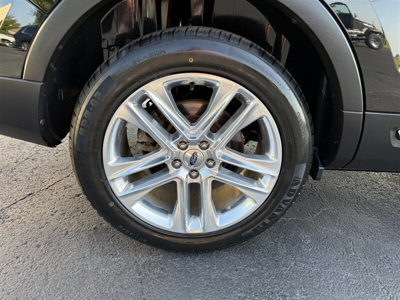 Used 2016 Ford Explorer Limited AWD/4WD image 25