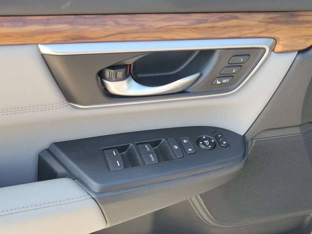 Used 2019 Honda CR-V Touring image 20