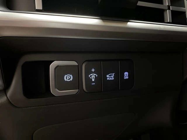 Used 2026 Hyundai Santa Fe SE FWD image 20