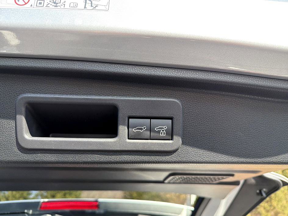 Used 2025 Toyota 4Runner TRD Off-Road Premium image 23