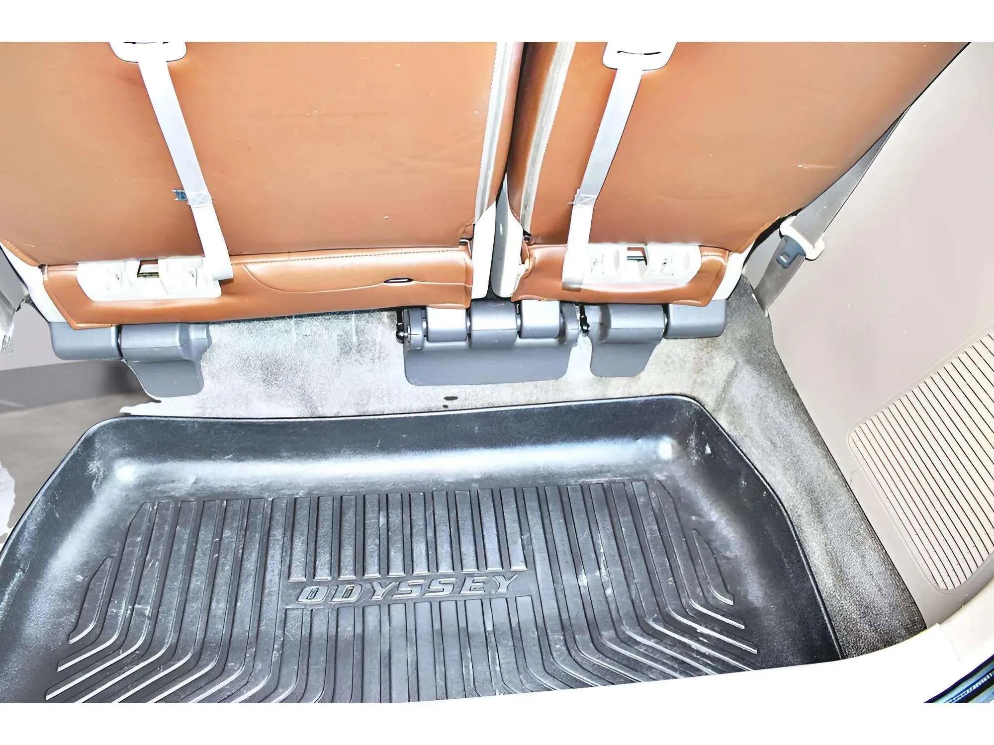 Used 2016 Honda Odyssey SE image 5