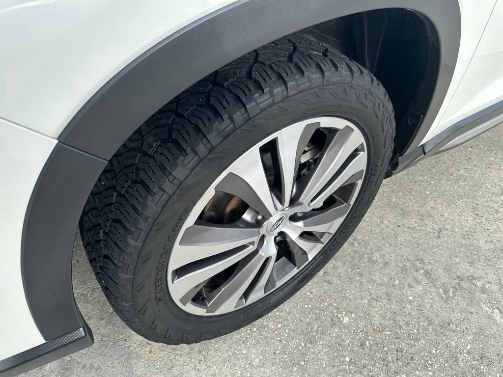 Used 2022 Subaru Ascent Limited AWD/4WD image 39