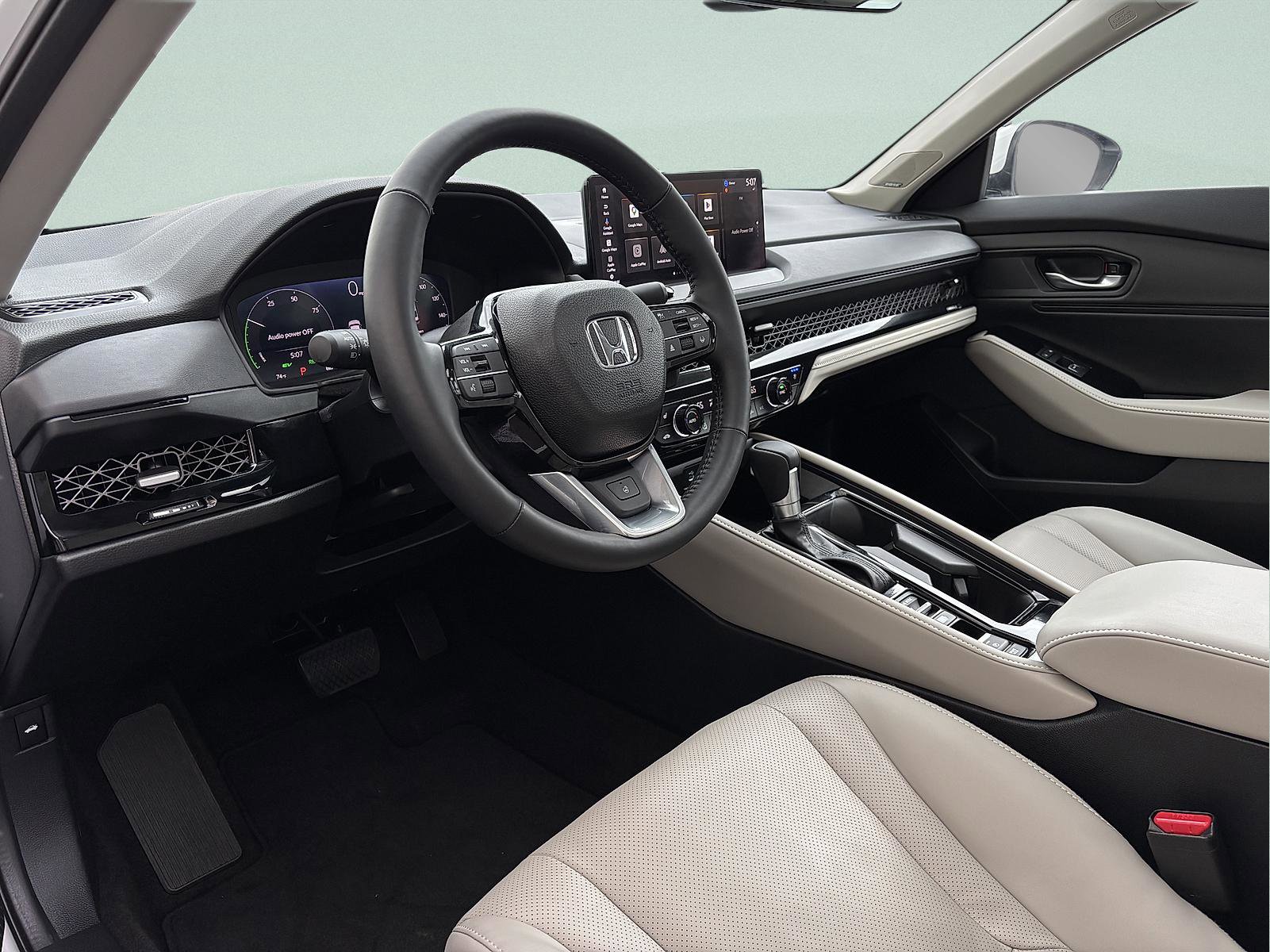 Certified 2025 Honda Accord Touring image 14