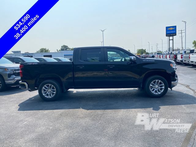 Used 2023 Chevrolet Silverado 1500 LT AWD/4WD image 8